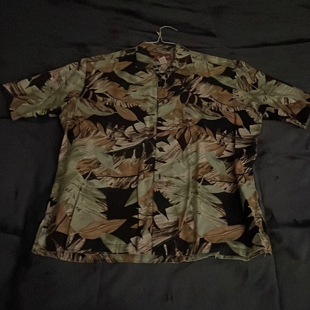 Medium jungle print button up from Pau Hana.